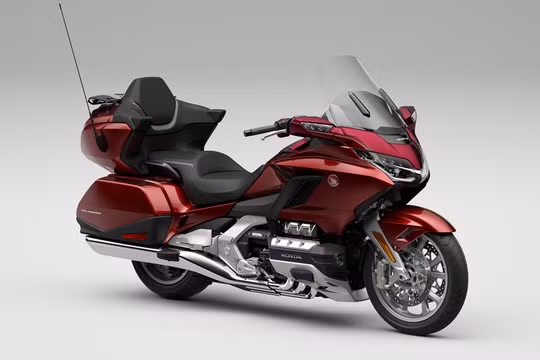Siêu mô tô Honda Gold Wing 2024 giá hơn 1,2 tỷ đồng về Việt Nam