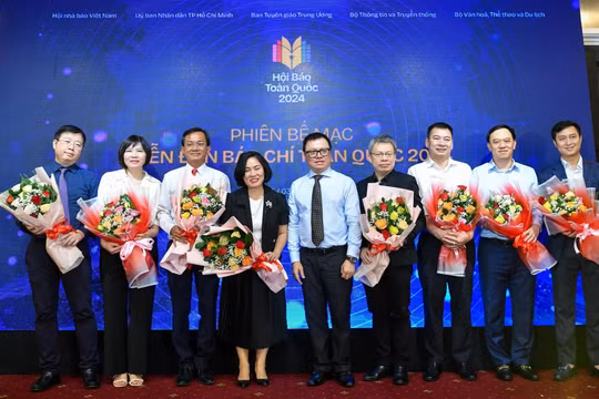Diễn đàn báo chí toàn quốc 2024 - Hiện thực hóa và thay đổi tích cực nhiều vấn đề cấp bách của báo chí