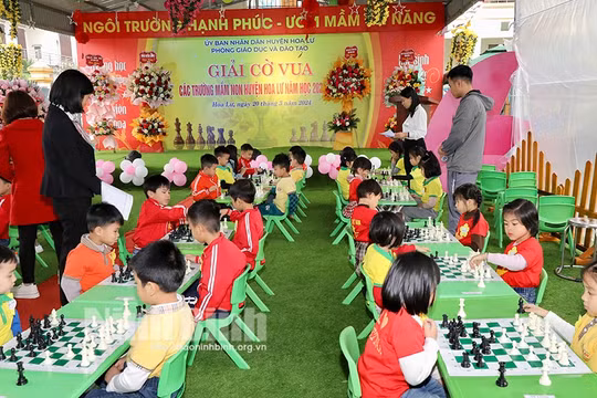Giải Cờ vua các trường Mầm non huyện Hoa Lư (Ninh Bình)