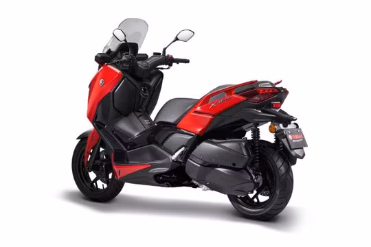 Yamaha ra mắt xe tay ga X-Max 250, giá hơn 132 triệu đồng