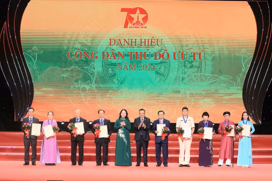 Hà Nội vinh danh “Công dân Thủ đô ưu tú” năm 2024