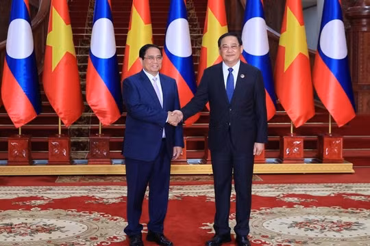 Việt Nam - Lào: Không ngừng củng cố quan hệ chính trị tin cậy đặc biệt và bền chặt