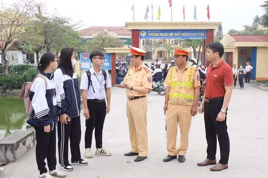 Hà Nam: Nỗ lực giảm vi phạm trật tự an toàn giao thông trong học sinh