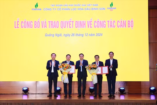 Công bố quyết định bổ nhiệm cán bộ Công ty cổ phần Lọc hóa dầu Bình Sơn
