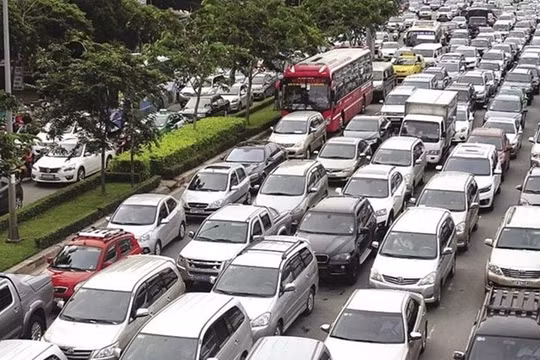 TP.HCM chưa thu phí ôtô vào trung tâm trong 10 năm tới