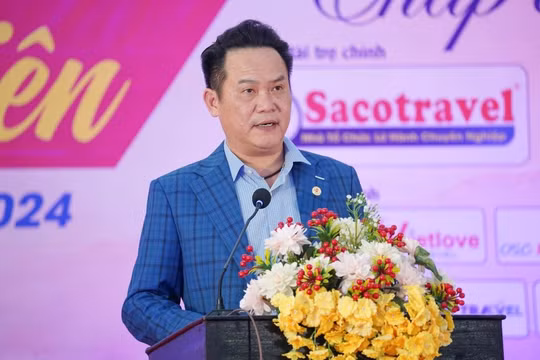Trao xuân yêu thương cho 3.000 em nhỏ khó khăn