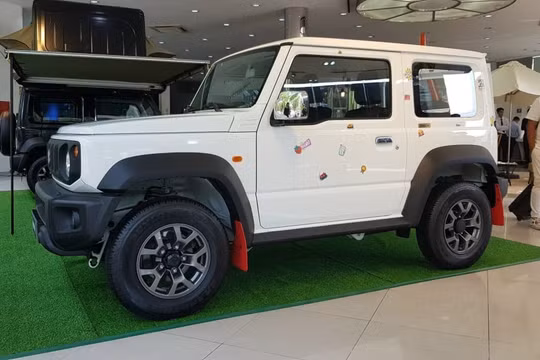 Suzuki trình làng mẫu xe off-road Jimny tại thị trường Việt Nam