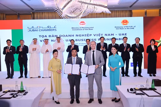 Vietnam Airlines “bắt tay” với hai hãng hàng không hàng đầu thế giới tại Các Tiểu vương quốc Ả Rập Thống nhất (UAE)