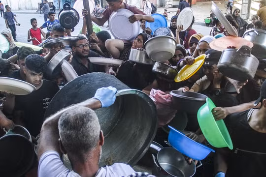 Israel cấm viện trợ Liên hợp quốc, người Palestine ở Gaza gần như hết đường sống
