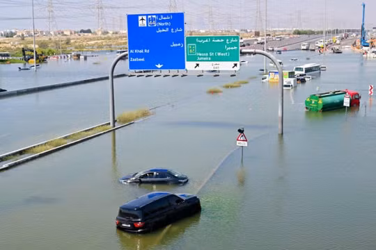 Có phải việc tạo mây đã gây ra trận lụt lịch sử ở UAE và Oman?