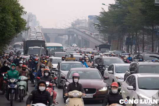 Hà Nội: Lập 4 tổ công tác xử lý ùn tắc, đảm bảo trật tự an toàn giao thông