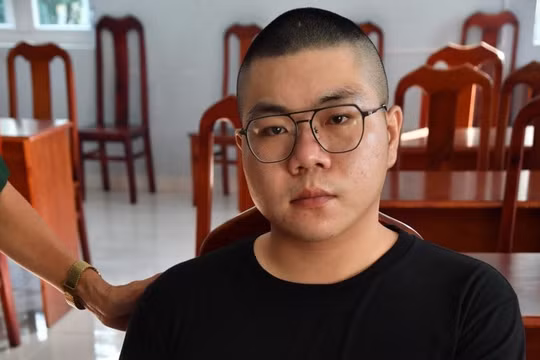 Bắt đối tượng người Đài Loan mang theo ma túy nhập cảnh trái phép vào Việt Nam