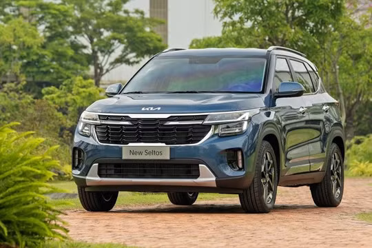 Kia Seltos được bổ sung thêm hai phiên bản mới: 1.5G Deluxe và 1.5 Turbo Luxury