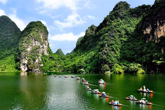 Ninh Bình: Phát động cuộc thi báo chí bảo tồn và phát huy các giá trị di sản gắn với phát triển du lịch bền vững