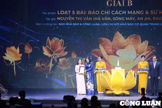 Giải Báo chí Quốc gia lần thứ XVIII - năm 2023: Báo Nhà báo & Công luận đạt giải B và giải khuyến khích