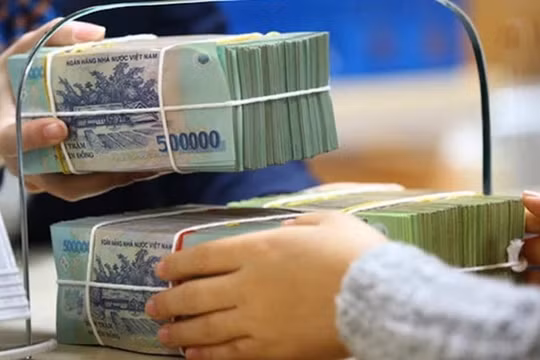 Tiền gửi ngân hàng có xu hướng tăng trở lại, lập đỉnh mới
