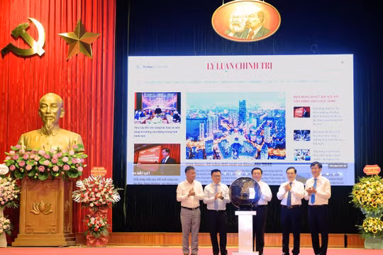 Ra mắt giao diện mới Tạp chí điện tử Lý luận chính trị