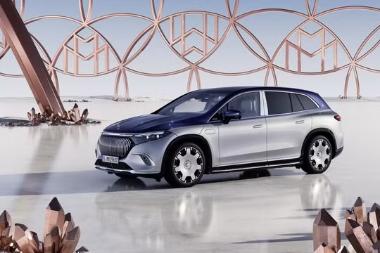 Ra mắt siêu SUV điện Mercedes-Maybach EQS 680 SUV giá 7,61 tỷ đồng