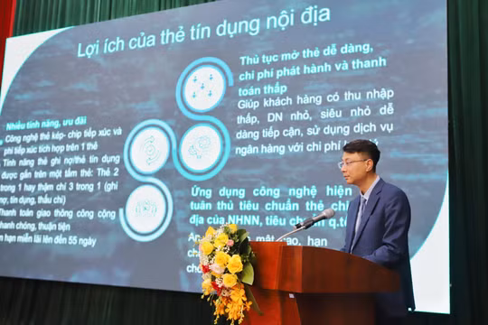 Thanh toán không dùng tiền mặt tăng gần 57%