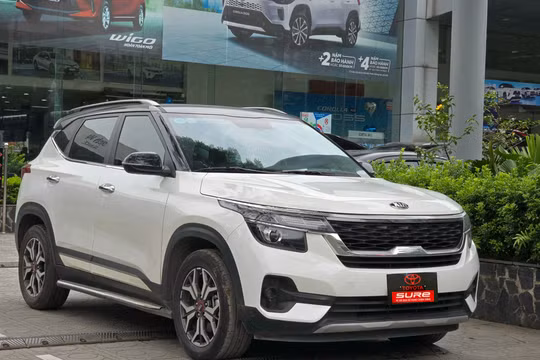 KIA điều chỉnh giá bán cho loạt xe chính hãng tại Việt Nam