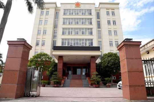 Bắt tạm giam nguyên Đội trưởng thuế sau một thời gian trốn truy nã