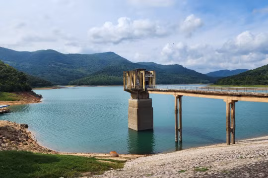 Quảng Ninh: Cần nhanh chóng xử lý nghiêm hành vi xâm phạm lưu vực hồ thủy lợi Yên Lập