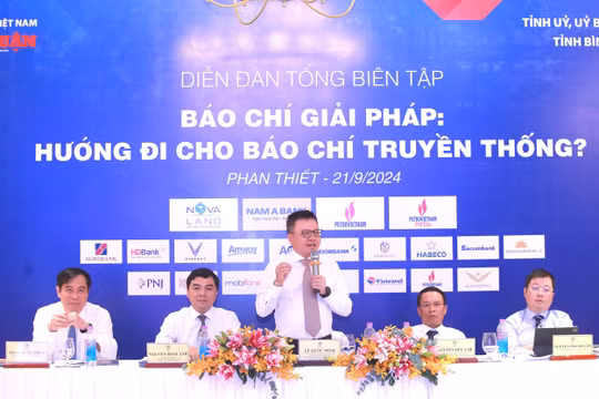 Báo chí giải pháp - “ngọn hải đăng” dẫn lối…