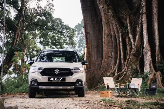 Phía sau cú bứt tốc của 'hiện tượng' Suzuki XL7 Hybrid