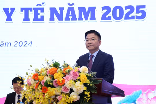 Bộ Y tế cần quan tâm hơn nữa đến công tác xây dựng, hoàn thiện thể chế