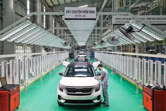 Giảm 50% phí trước bạ đối với ô tô sản xuất trong nước từ ngày 1/9