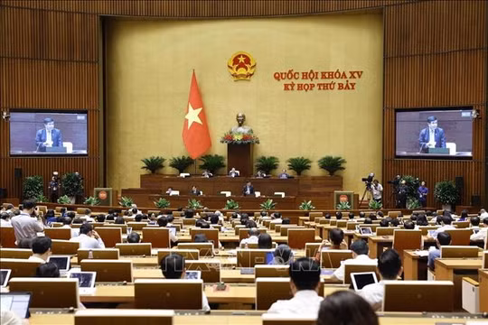 Tuần làm việc thứ 2, Kỳ họp thứ 7: Quốc hội thảo luận nhiều vấn đề quan trọng
