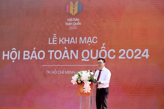 Hội Báo toàn quốc tôn vinh những thành tựu to lớn, sự phát triển mạnh mẽ và tinh thần đổi mới sáng tạo của báo chí Việt Nam