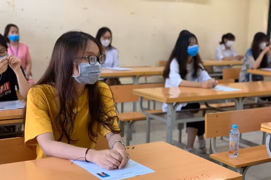 Đề xuất thí điểm cho 5 trường cao đẳng, trung cấp ở TP. HCM đi học vào tuần sau