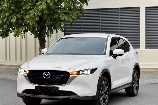 Giá xe Mazda CX-5 lăn bánh tháng 8/2024: Giảm sâu đấu Mitsubishi Outlander