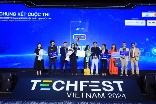 Giải pháp đột phá với protein từ men vi sinh của người Việt thắng giải nhất Techfest Việt Nam 2024