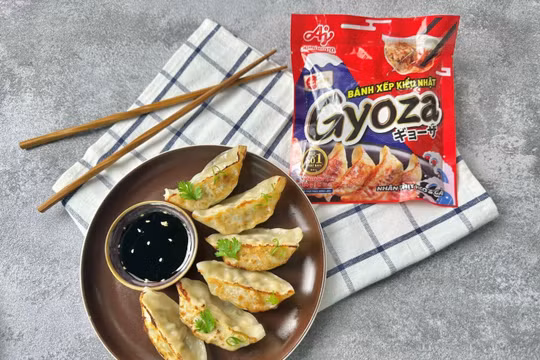 "Trình làng" bánh xếp kiểu Nhật Gyoza, Ajinomoto lấn sân mảng thực phẩm đông lạnh Việt Nam