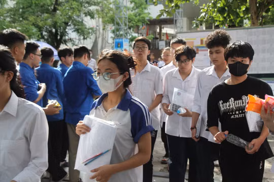 Gia hạn thời gian đăng ký nhập học đại học