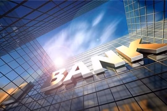 Cổ phiếu ngân hàng bứt tốc, VN-Index tăng gần 14 điểm