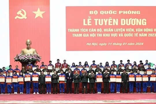 Bộ Quốc phòng tuyên dương thành tích cán bộ tham gia hội thi khu vực và quốc tế năm 2023