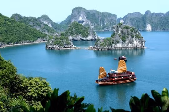 Hạ Long và Sapa vào top điểm đến thịnh hành nhất thế giới năm 2024