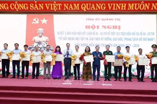 Học tập và làm theo Bác: Tạo chuyển biến tích cực về nhận thức và hành động