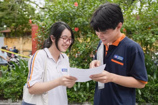 Hà Nội công bố đề minh họa 7 môn thi lớp 10 theo chương trình mới