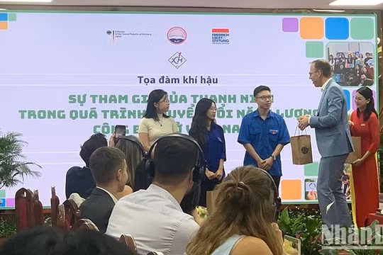 Học viện Báo chí và Tuyên truyền tổ chức Toạ đàm thanh niên trong quá trình chuyển đổi năng lượng công bằng ở Việt Nam
