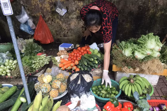 Xử lý nghiêm hành vi trục lợi về giá sau bão lũ