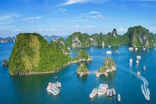 Từ 20/10, kéo dài thời gian thăm vịnh Hạ Long, Bái Tử Long đến trước 20h