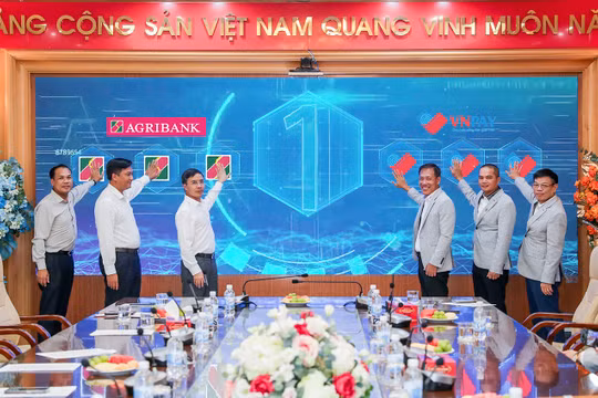 Agribank chính thức ra mắt Giải pháp Open Smartbank