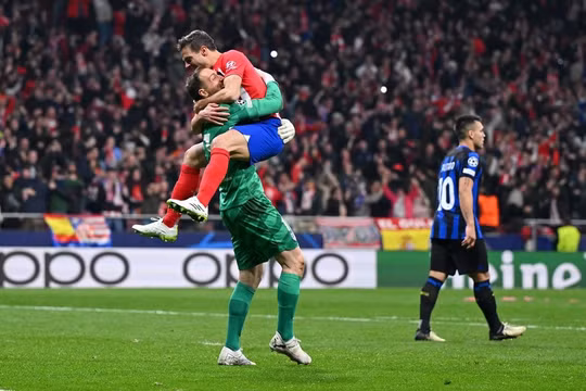 Atletico Madrid loại Inter Milan khỏi Champions League sau màn ngược dòng khó tin