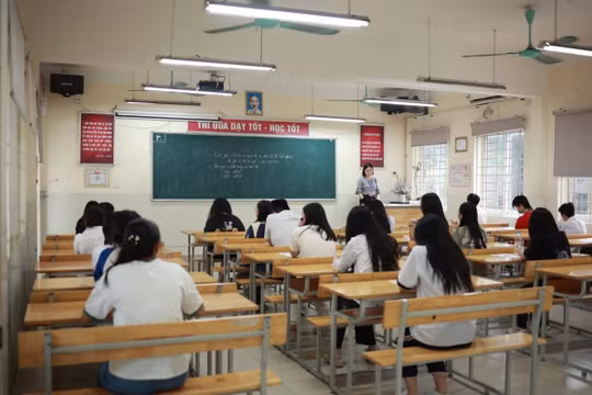 Hà Nội: Gần 490 thí sinh bỏ môn thi đầu tiên vào lớp 10