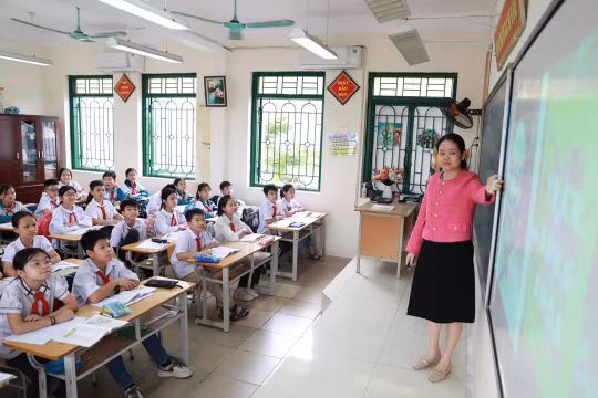 Hàng loạt địa phương miễn học phí năm học 2024 - 2025