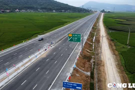 Đường bộ cao tốc phải có quy mô tối thiểu 4 làn xe chạy